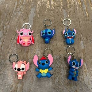 6x 3D Solid Rubber Cartoon Collectible Lilo & Stitch Figures keychains lot